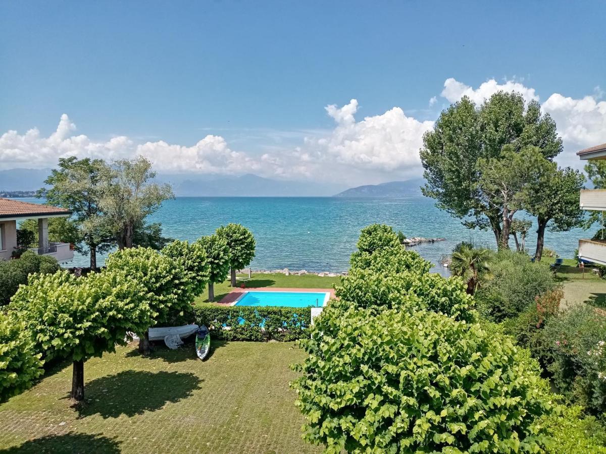Casa Lugana 15 - Monolocale Con Piscina Fronte Lago Sirmione Eksteriør bilde